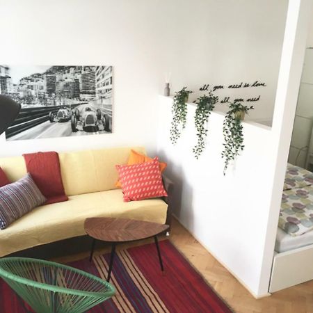 Lovely Apartments In A Quiet Area Close To The City Center Вена Экстерьер фото