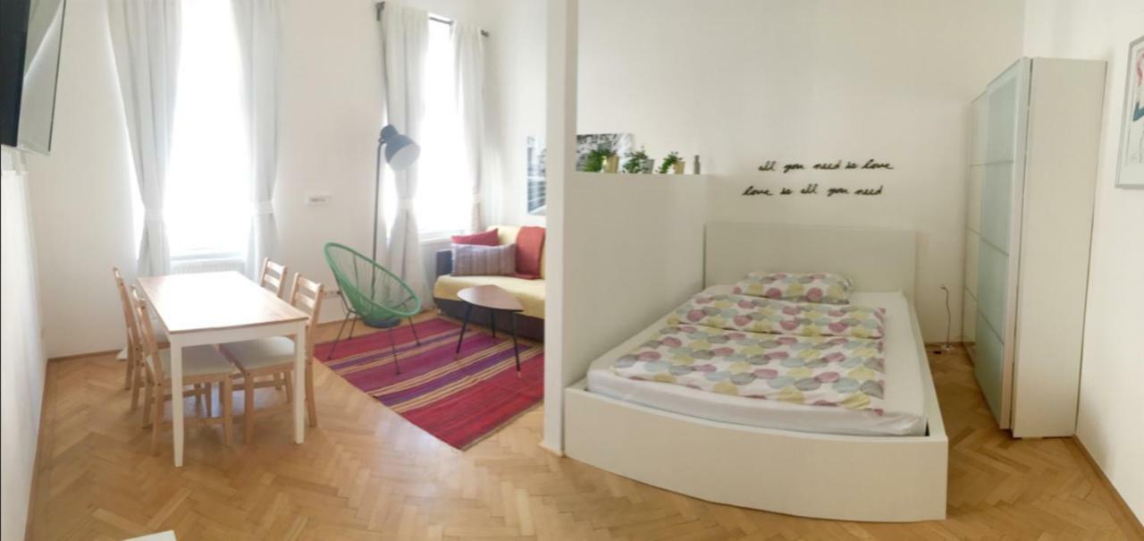 Lovely Apartments In A Quiet Area Close To The City Center Вена Экстерьер фото