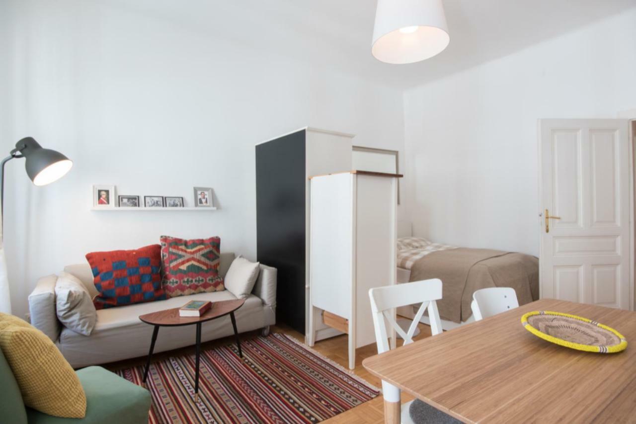 Lovely Apartments In A Quiet Area Close To The City Center Вена Экстерьер фото